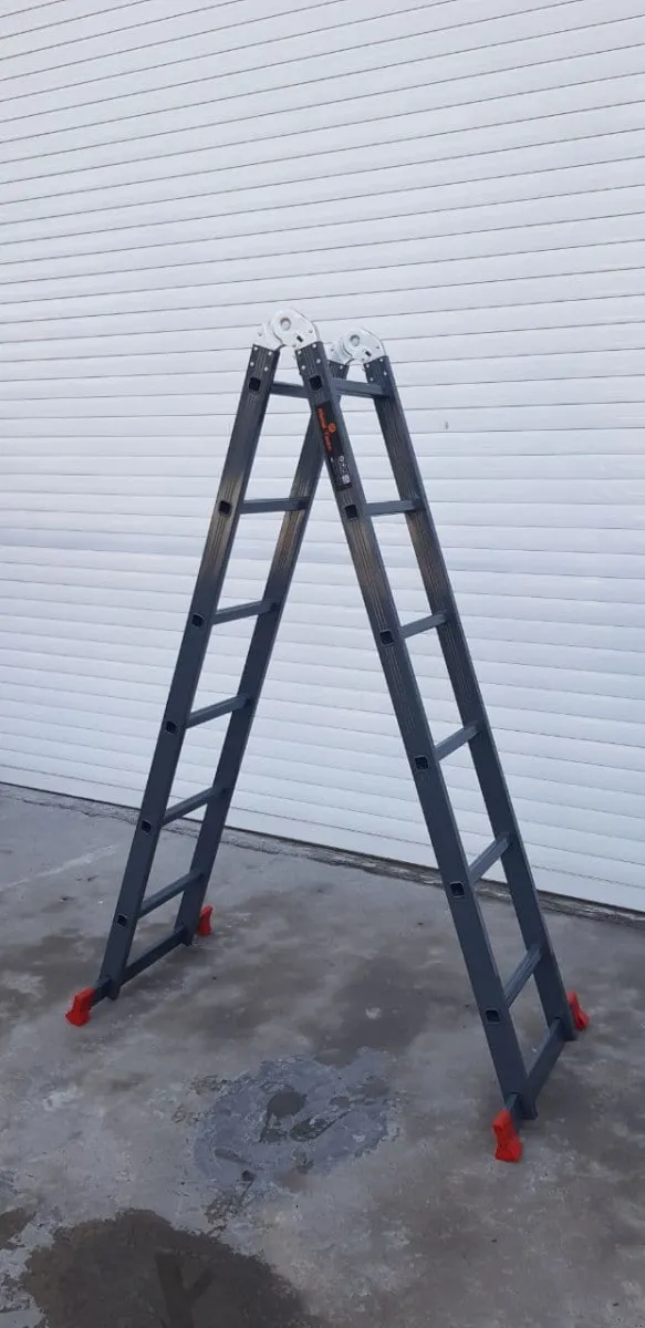 Алюминиевая двухсекционная шарнирная лестница стремянка 6006#2