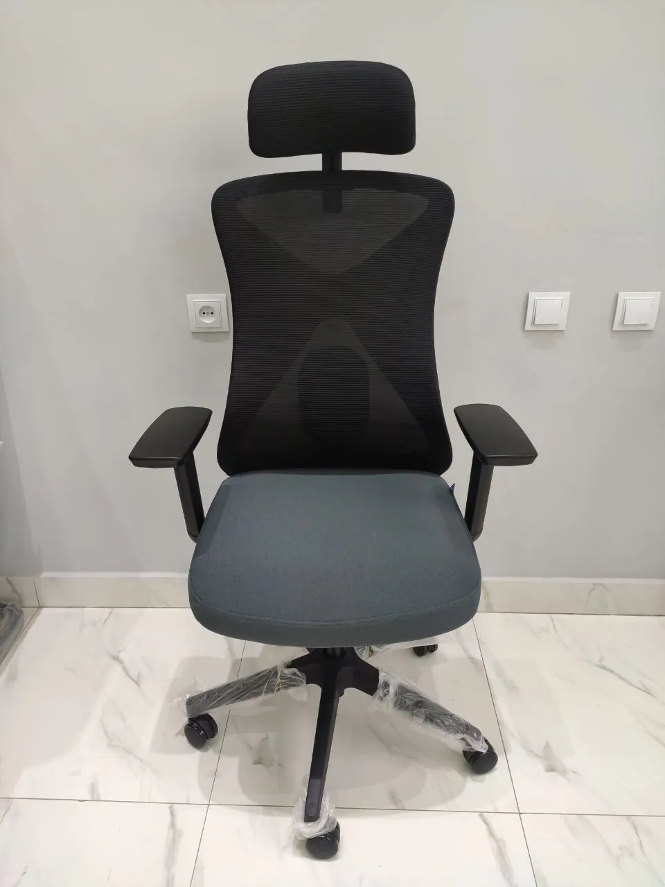 Офисные сеточные кресло для руководителя и персонала#2