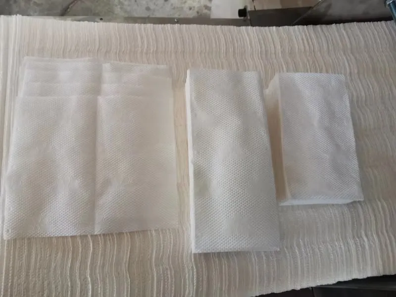 Станок для производства бумажных салфеток （V-сложение）#2