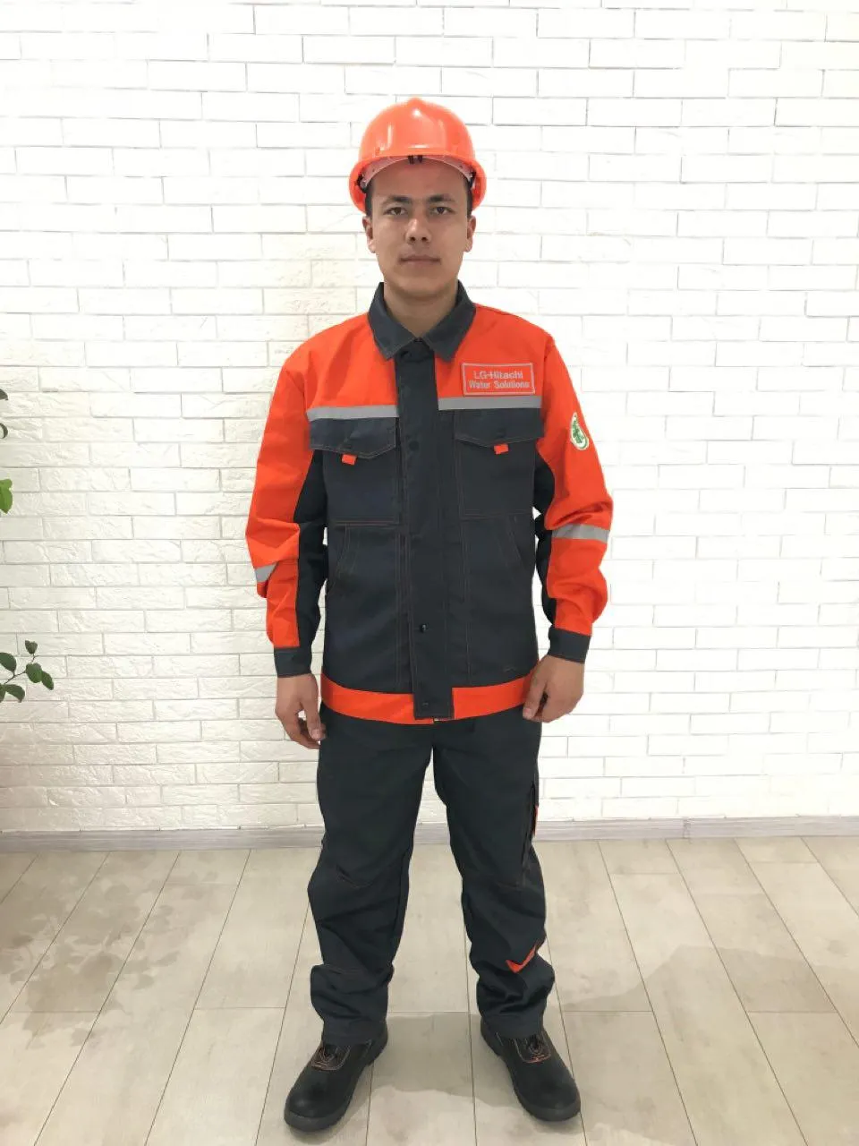 Демисезонный рабочий костюм (серо-оранжевый)#1