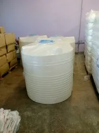 Емкость бак пластиковый для полива, воды 1000 литров#1