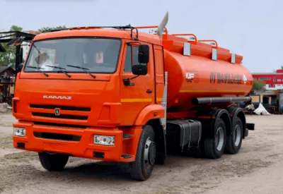 Tanker KAMAZ 65115-1041-62 6x4