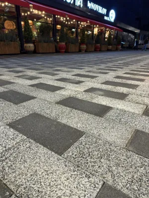 Вибропрессованная тротуарная брусчатка прямоугольная мрамор крошка