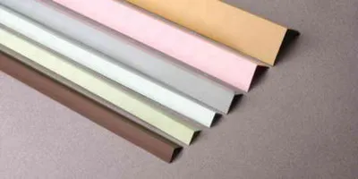 Обойные углы из ПВХ однотонного цвета (20 х 20 мм) 270 см