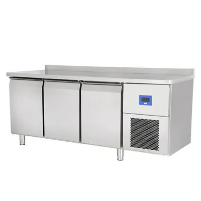 Трехдверный стол холодильник 79e4.37nmv.00 Oztiryakiler