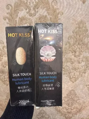 Лубрикант на водной основе Silk Touch HOT KISS