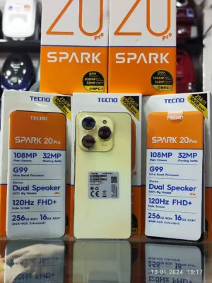 Смартфон Tecno Spark 20 Pro+ 8/128GB