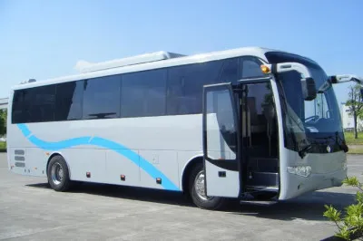Туристический автобус Dongfeng EQ6105L3G 4x2 на 45 мест