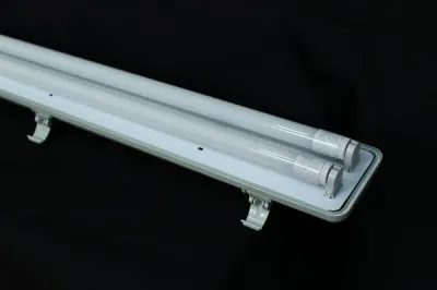 Светильник герметичный ЛСП 2х18 с лампой